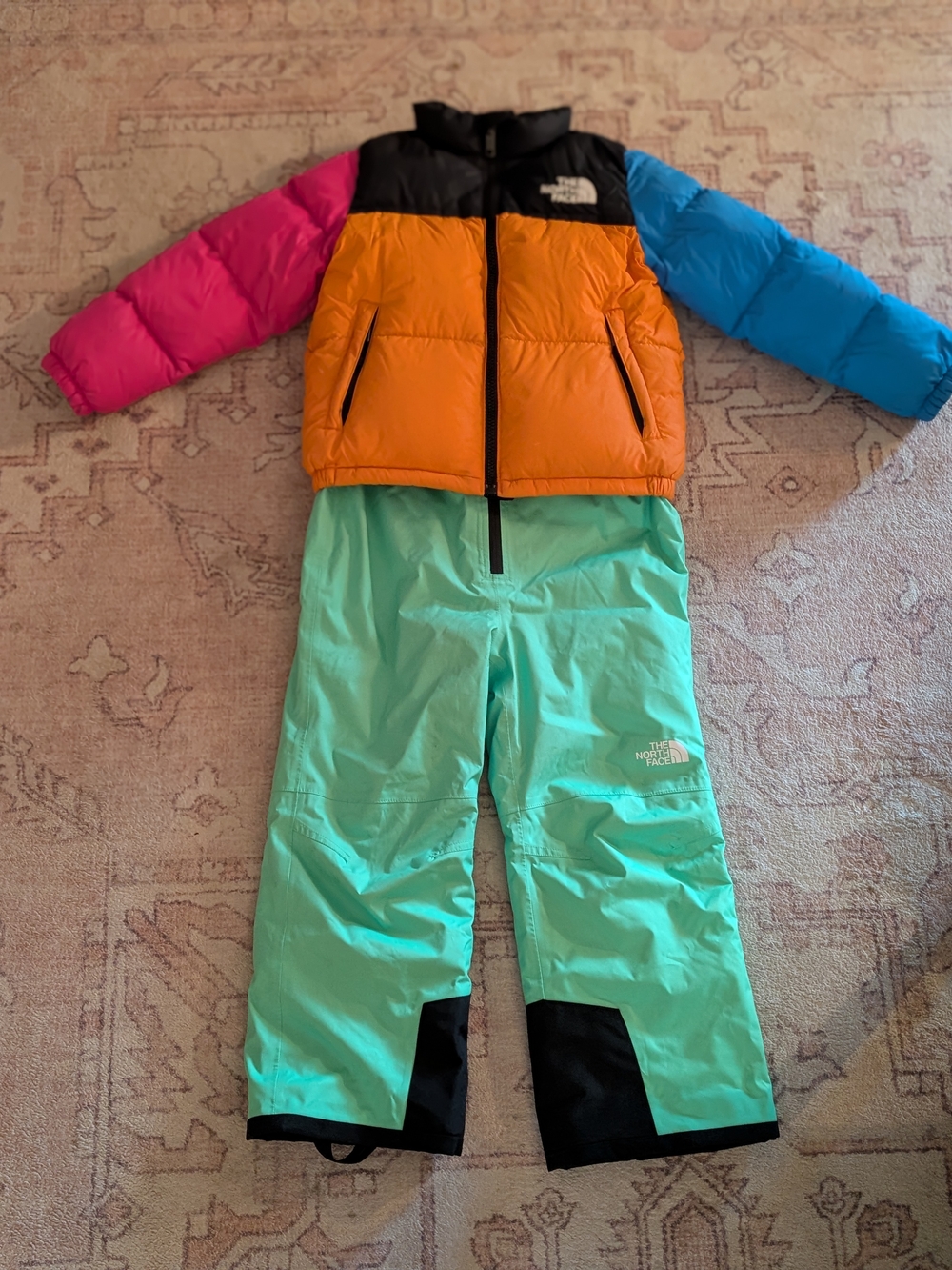 The North Face Nuptse Unisex Set Puffer Jacket And Snow Pants 6T Snowsuit